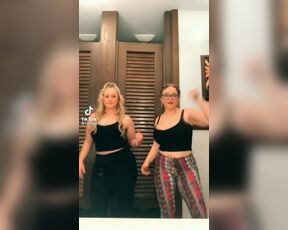 Tik Tok: Bounce & Wiggle!#49