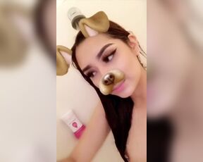 Sexy Latina Teen Nude Snapchats