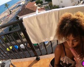 Luna Corazon doing a live webcam show in a Balcony