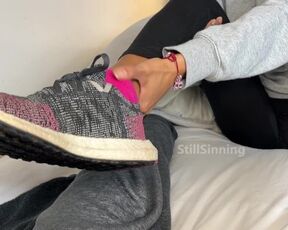 He gave me a Big Surprise on my Gym SOCKS ????(sockjob)