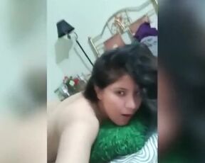 Bhabhi Pillow Hump