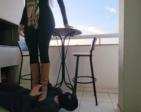 Queen Lytta Blond - Boot domination and Trampling on foot slave