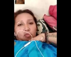 Video Call Whatsapp Bersama Tante Hot