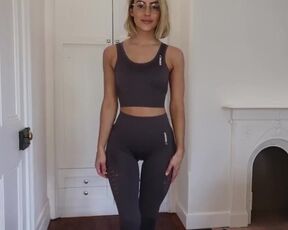 Thigh Gap Fitness Girl from YouTube (No Sound)